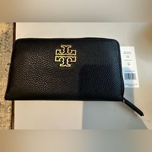 Tory Burch Britten Continental| Black leather